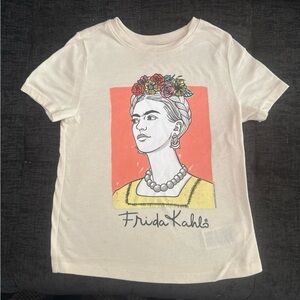 Old Navy Cream Frida Kahlo Graphic Tee